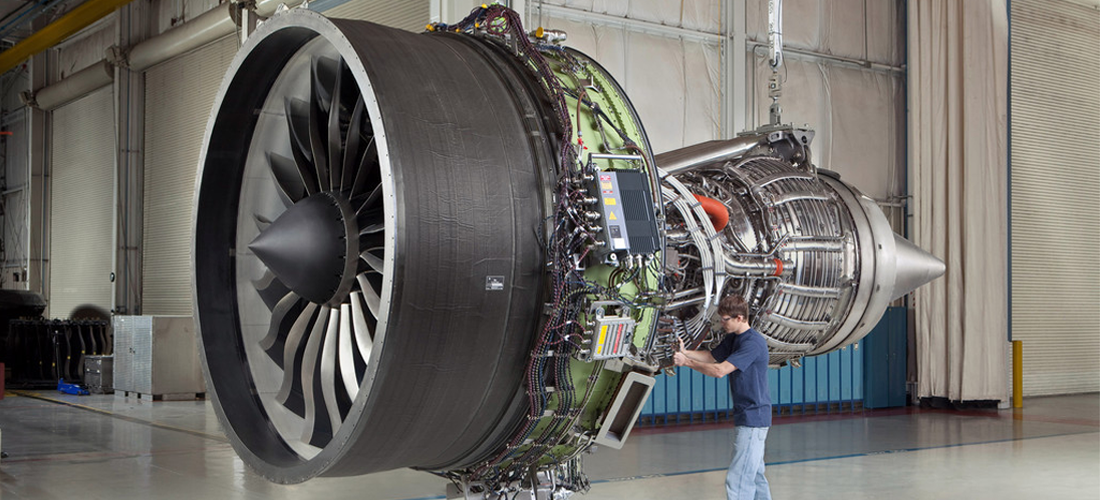 Fabricación de componentes de avión